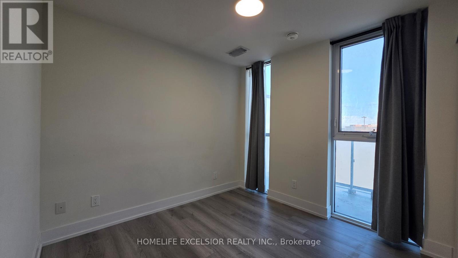 829 - 188 Fairview Mall Drive, Toronto, Ontario M2J 0H7 - Photo 9 - C13618742