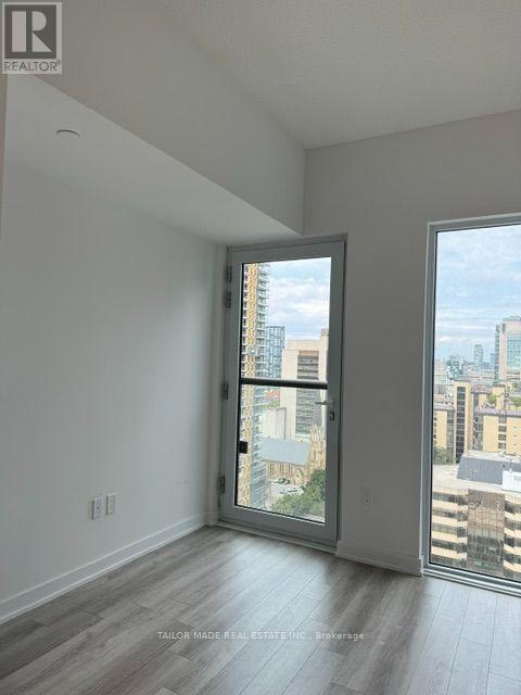 1802 - 238 Simcoe Street, Toronto, Ontario  M5T 0E2 - Photo 12 - C13618800