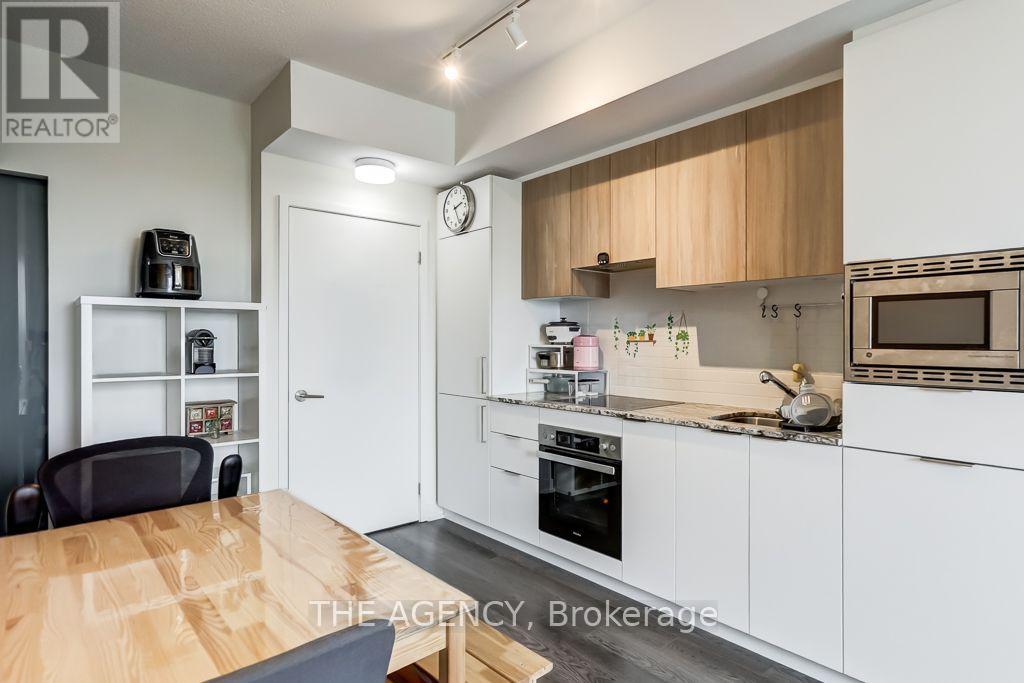 20 O'neill Rd 734 Road, Toronto, Ontario  M3C 0R2 - Photo 6 - C13618822