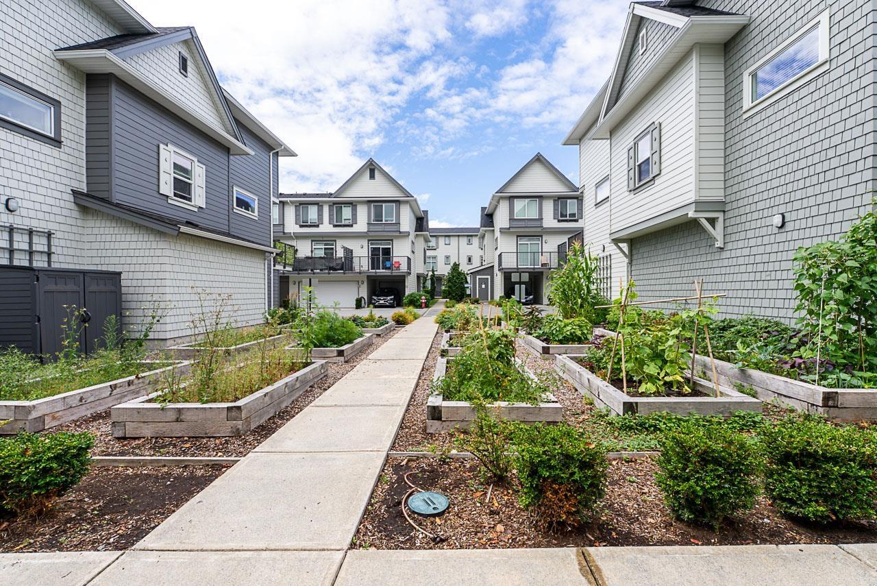 26 15850 85 Avenue, Surrey, British Columbia  V4N 6W2 - Photo 4 - R3150431