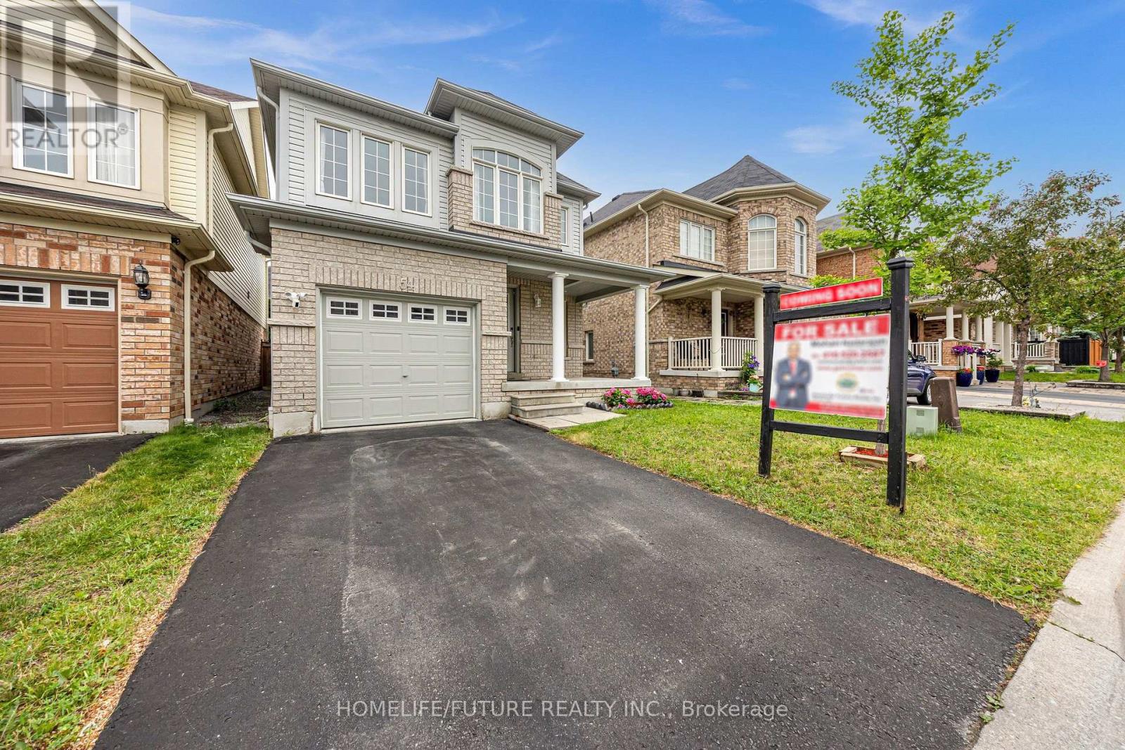 54 Oswell Drive, Ajax, Ontario  L1Z 0L4 - Photo 2 - E13618670