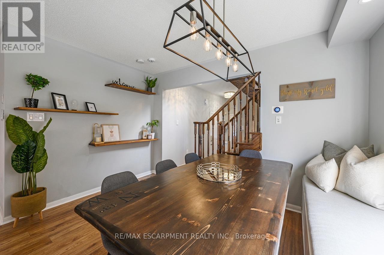 625 Gervais Terrace, Milton, Ontario  L9T 7R7 - Photo 6 - W13618780
