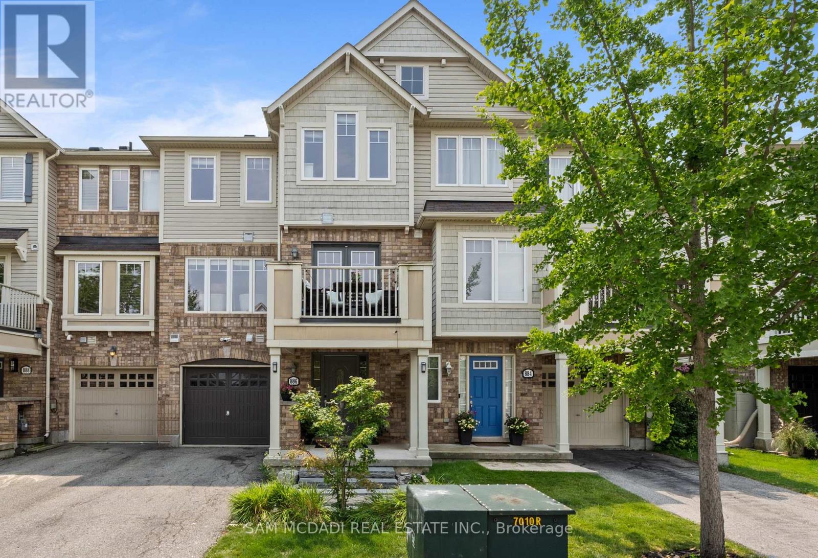 886 FOWLES COURT, Milton, Ontario