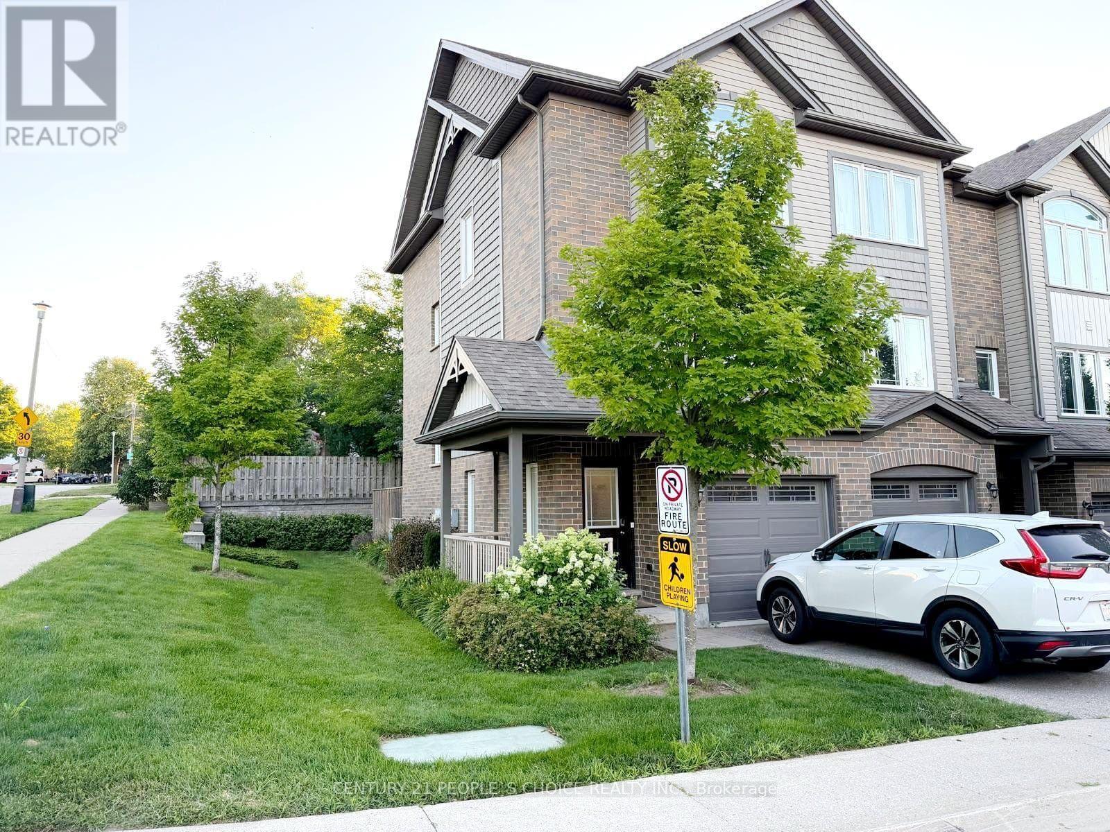 1 - 12 Poplar Drive, Cambridge, Ontario  N3C 0G4 - Photo 2 - X13618656