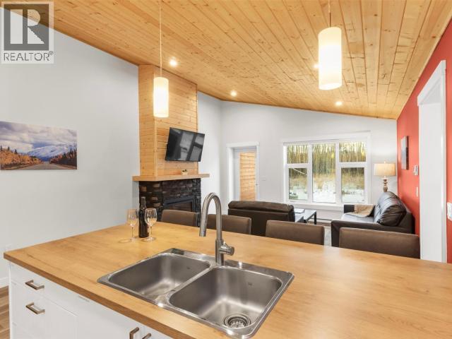 30 Takhini Meadows Drive, Whitehorse North, Yukon  Y1A 7A2 - Photo 37 - 17557
