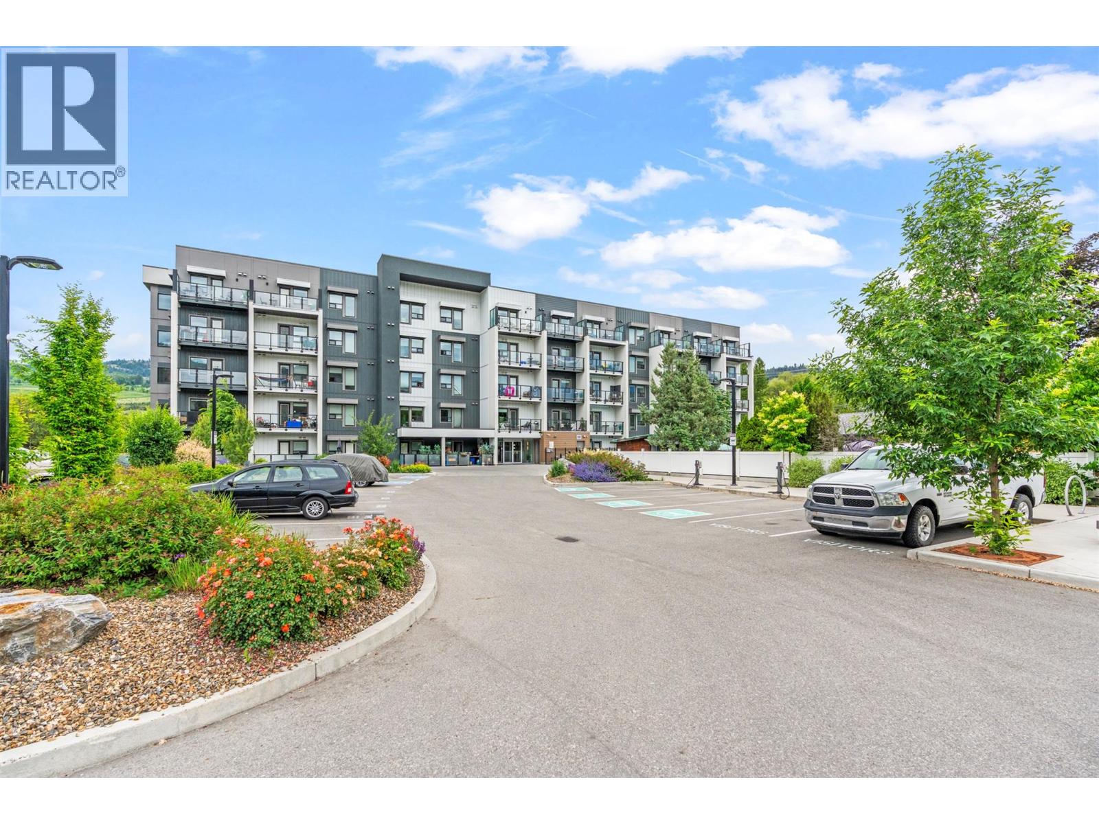 2555 Lakeshore Road Unit# 303, Vernon, British Columbia