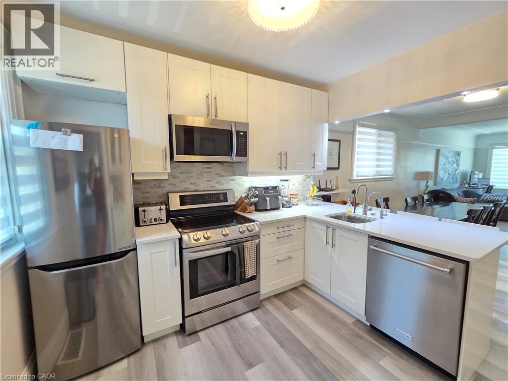 77 Paradise Road S, Hamilton, Ontario  L8S 1S3 - Photo 5 - 40848500