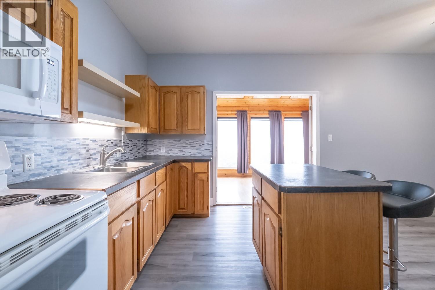 1108 Menu Road, West Kelowna, British Columbia  V1Z 2J5 - Photo 30 - 10388967