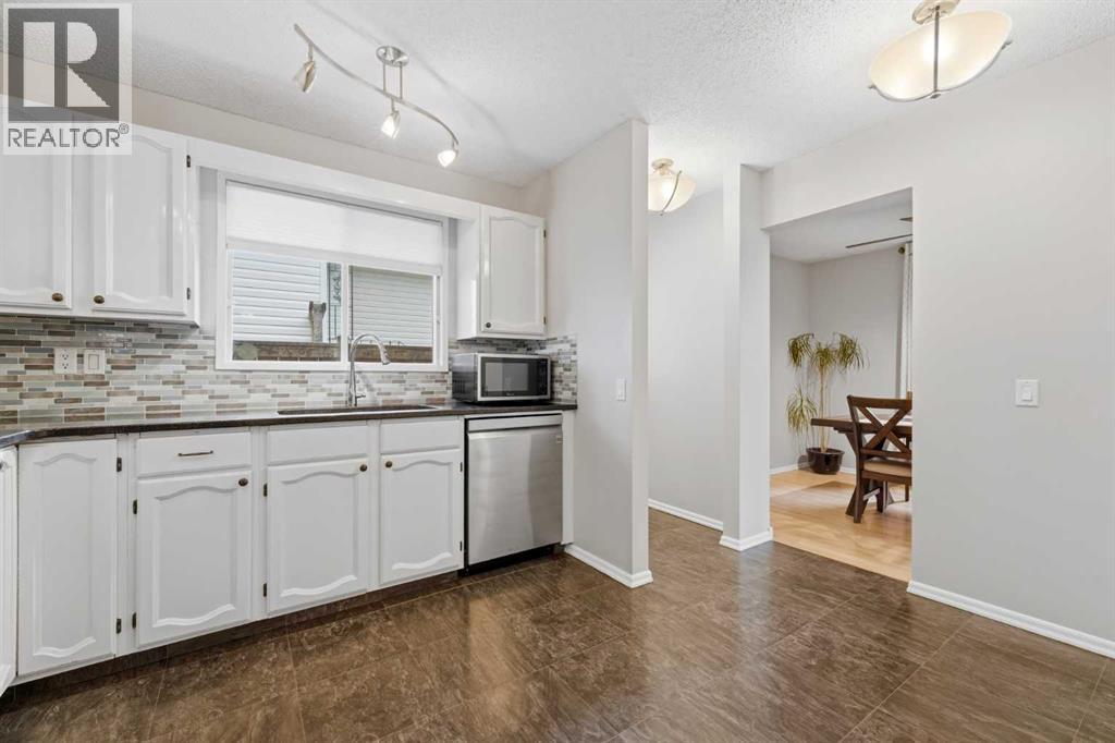 32 Beddington Rise NE, Calgary, Alberta  T3K 1N2 - Photo 6 - A2324226