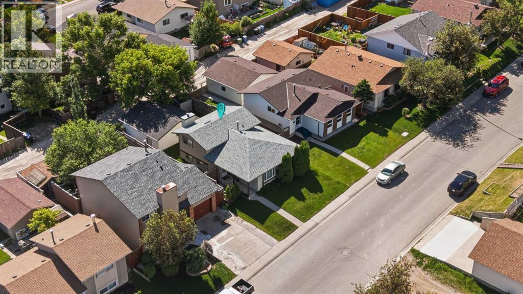 32 Beddington Rise NE, Calgary, Alberta  T3K 1N2 - Photo 27 - A2324226