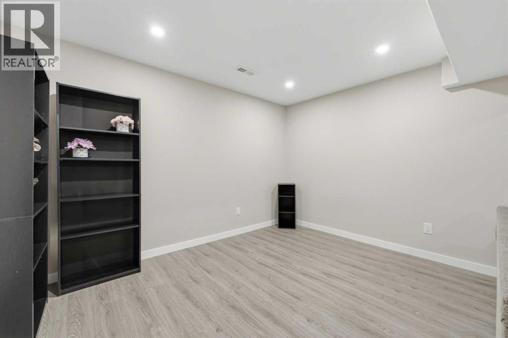 32 Beddington Rise NE, Calgary, Alberta  T3K 1N2 - Photo 19 - A2324226