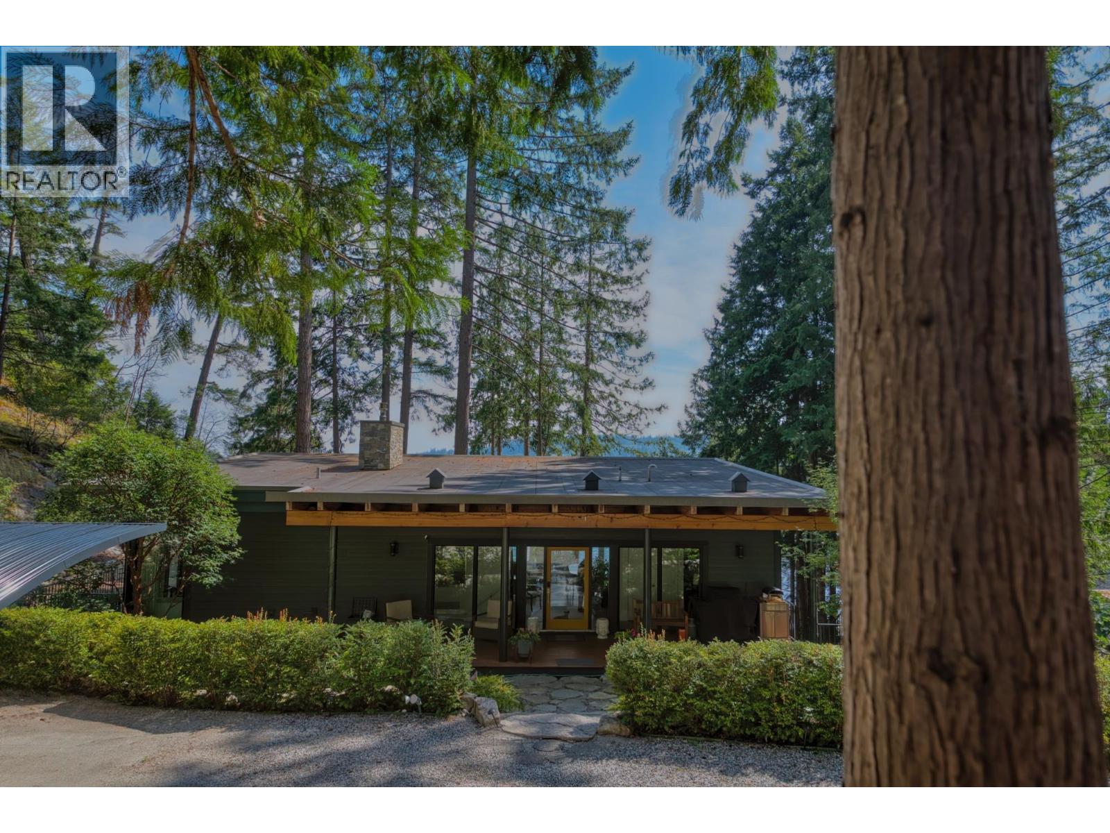 6043 Coracle Drive, Sechelt, British Columbia  V7Z 0C9 - Photo 6 - R3151066