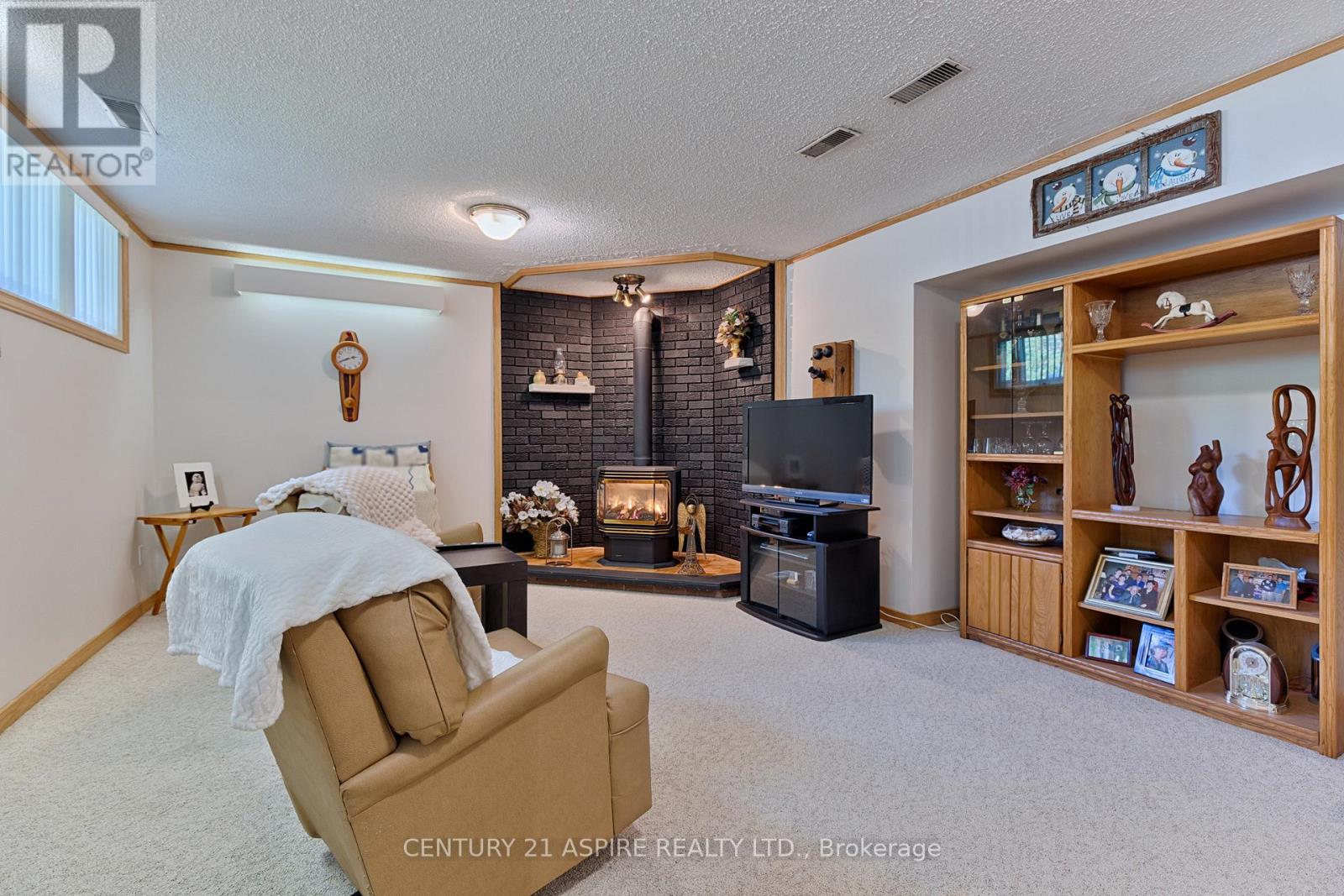 2 Doris Street, Petawawa, Ontario  K8A 7V1 - Photo 29 - X13249372