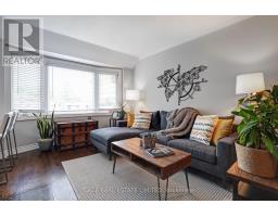 301 - 60 KIPPENDAVIE AVENUE, Toronto, Ontario