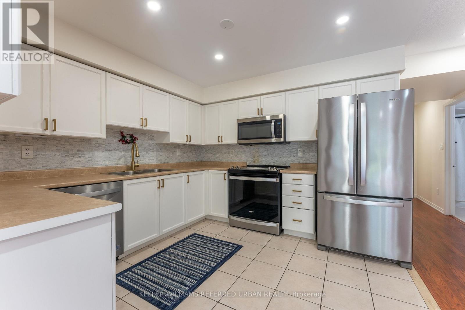 27 - 19 Hays Boulevard, Oakville, Ontario  L6H 0H8 - Photo 4 - W13618844
