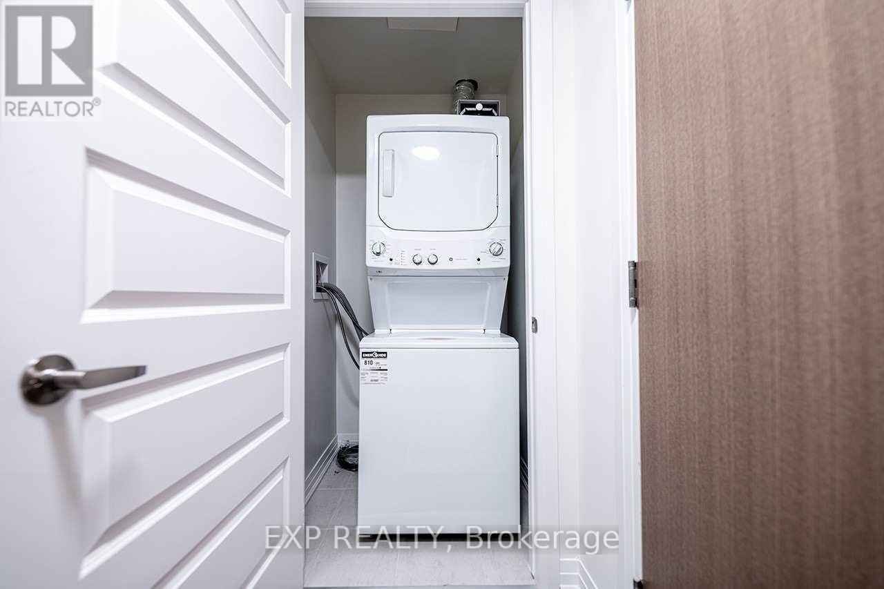 422 - 128 Grovewood Common Street, Oakville, Ontario  L6H 0X4 - Photo 14 - W13618876