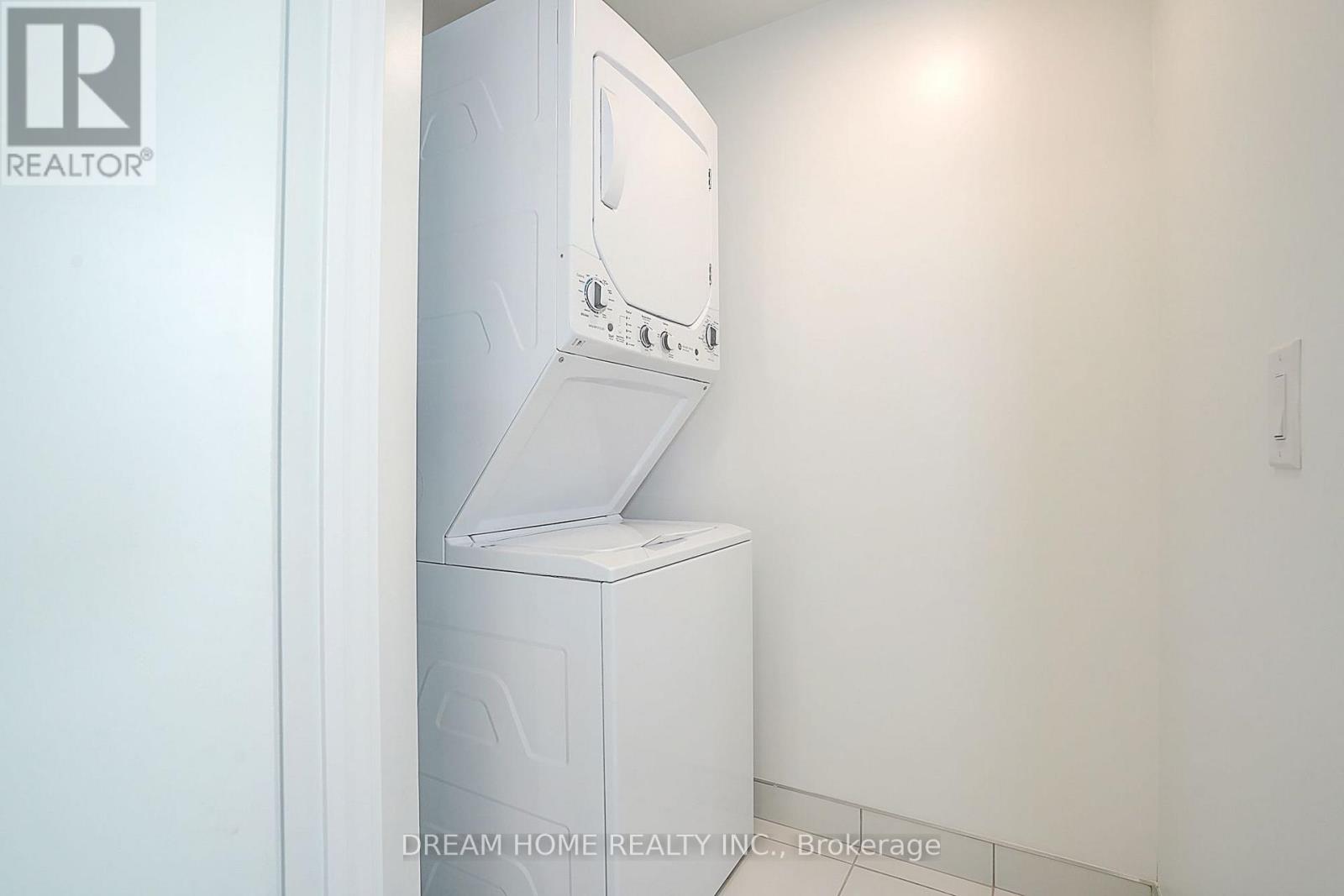910 - 4010 Eglinton Avenue W, Toronto, Ontario  M9A 0G5 - Photo 40 - W13618880