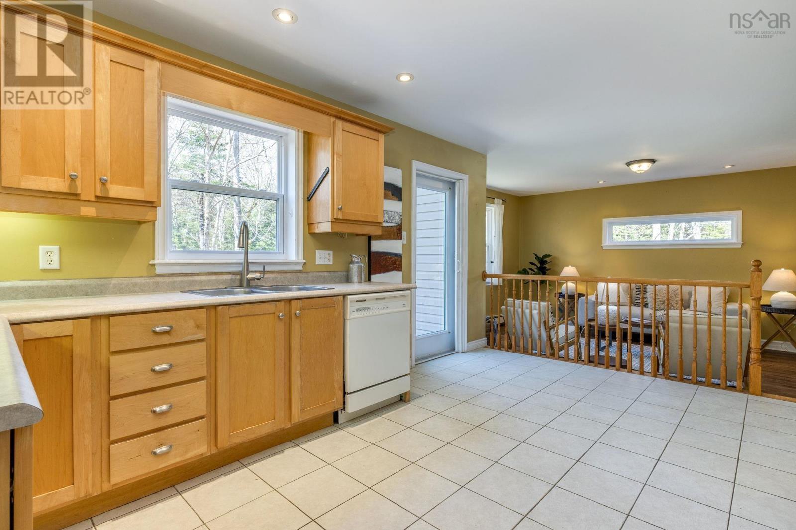 255 Sandwick Drive, Hammonds Plains, Nova Scotia  B4B 1W1 - Photo 13 - 202610979