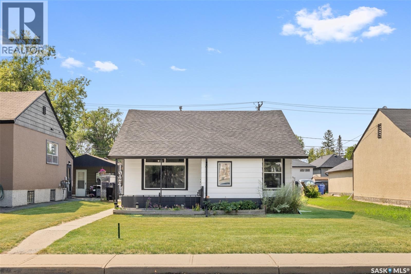 1924 York Street, Regina, Saskatchewan  S4T 4R4 - Photo 1 - SK044034