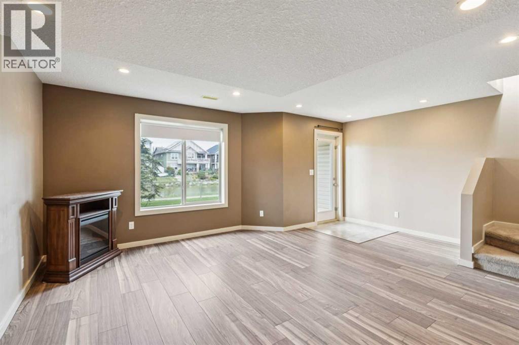 212 Bayside Point SW, Airdrie, Alberta  T4B 2X6 - Photo 29 - A2329995