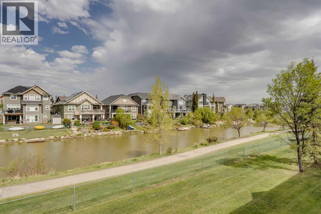 212 Bayside Point SW, Airdrie, Alberta  T4B 2X6 - Photo 40 - A2329995
