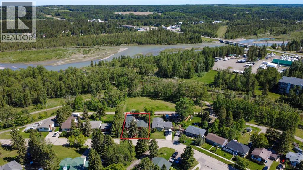 203 2 Street NE, Sundre, Alberta  T0M 1X0 - Photo 50 - A2300759