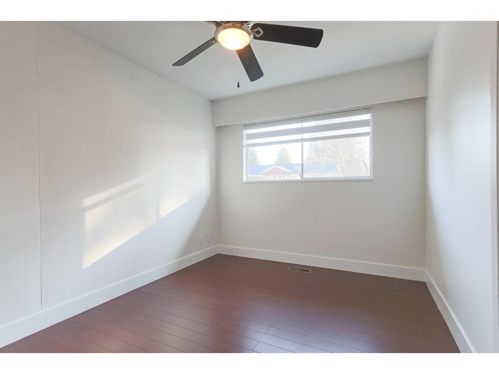 10833 85a Avenue, Fraser Canyon, Delta, British Columbia  V4C 2V2 - Photo 3 - R3151107