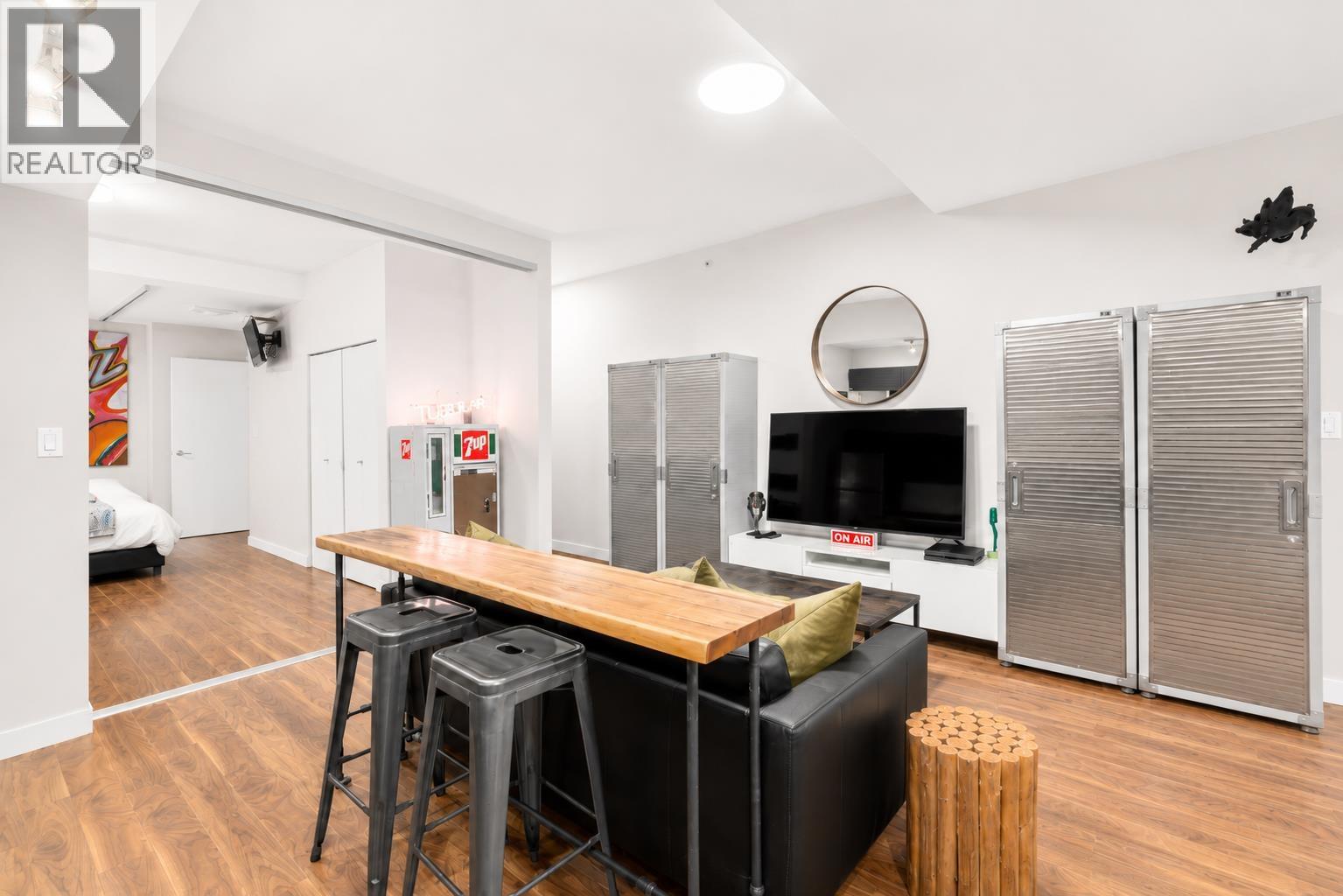 101 2511 Quebec Street, Vancouver, British Columbia  V5T 0B6 - Photo 5 - R3149887