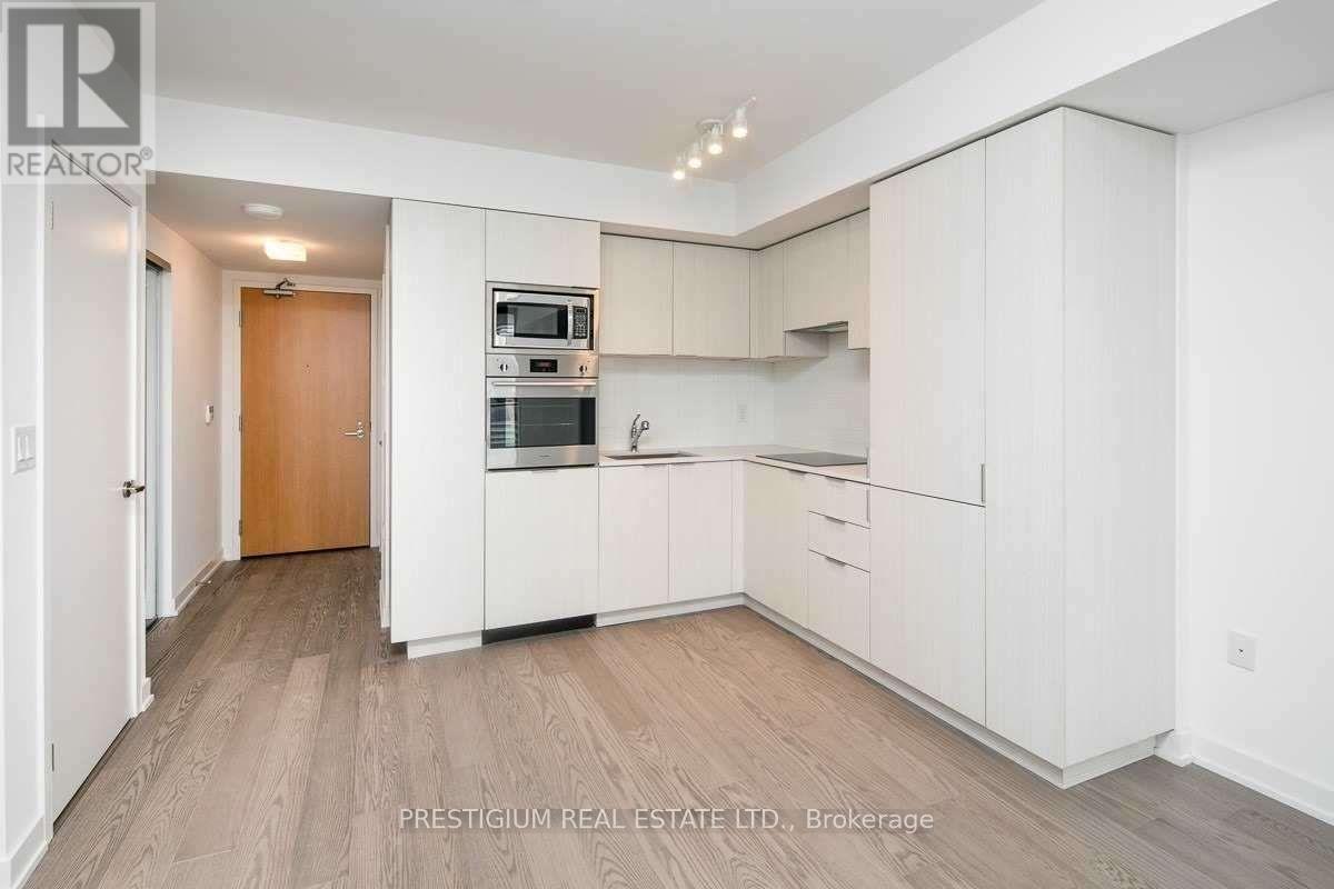 1804 - 11 Wellesley Street, Toronto, Ontario  M4Y 0G4 - Photo 2 - C13618934