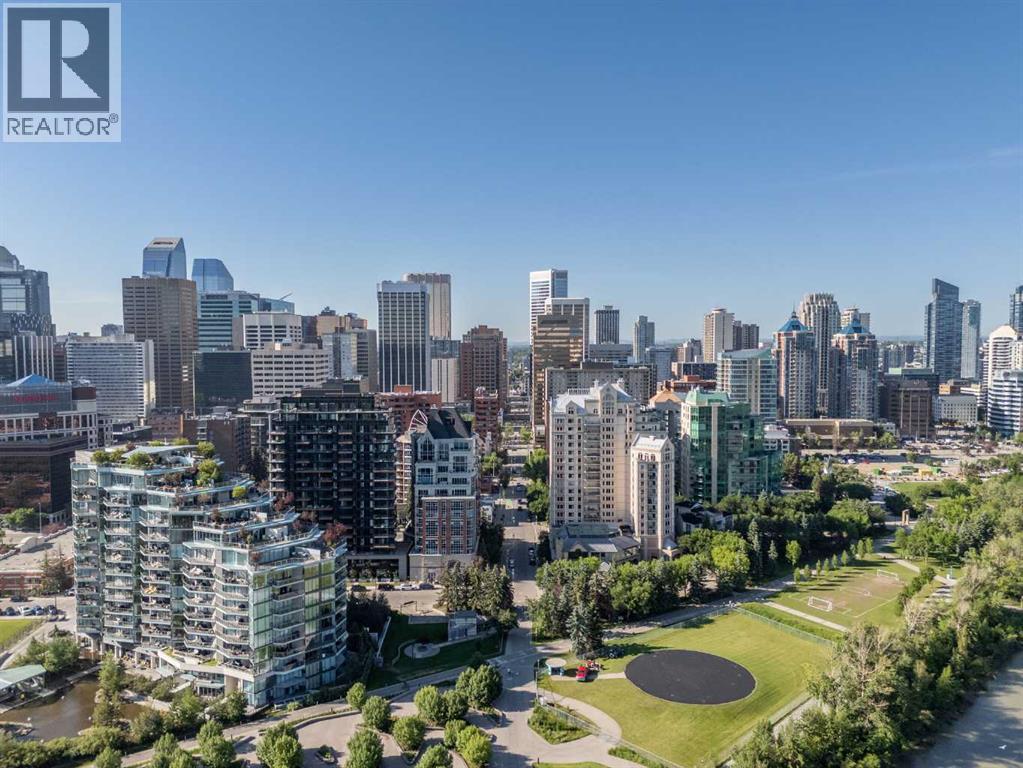 701, 738 1 Avenue Sw, Calgary, Alberta  T2P 5G8 - Photo 2 - A2329435