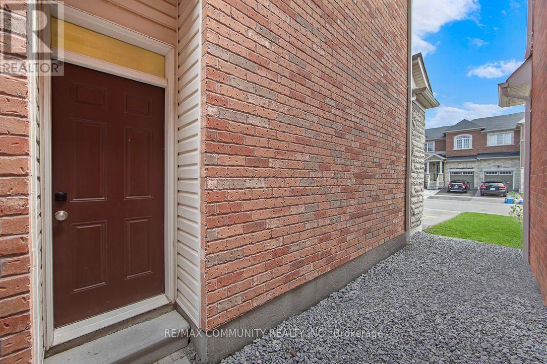 Bsmt - 2447 Moonlight Crescent, Pickering, Ontario  L1V 2P8 - Photo 2 - E13618986