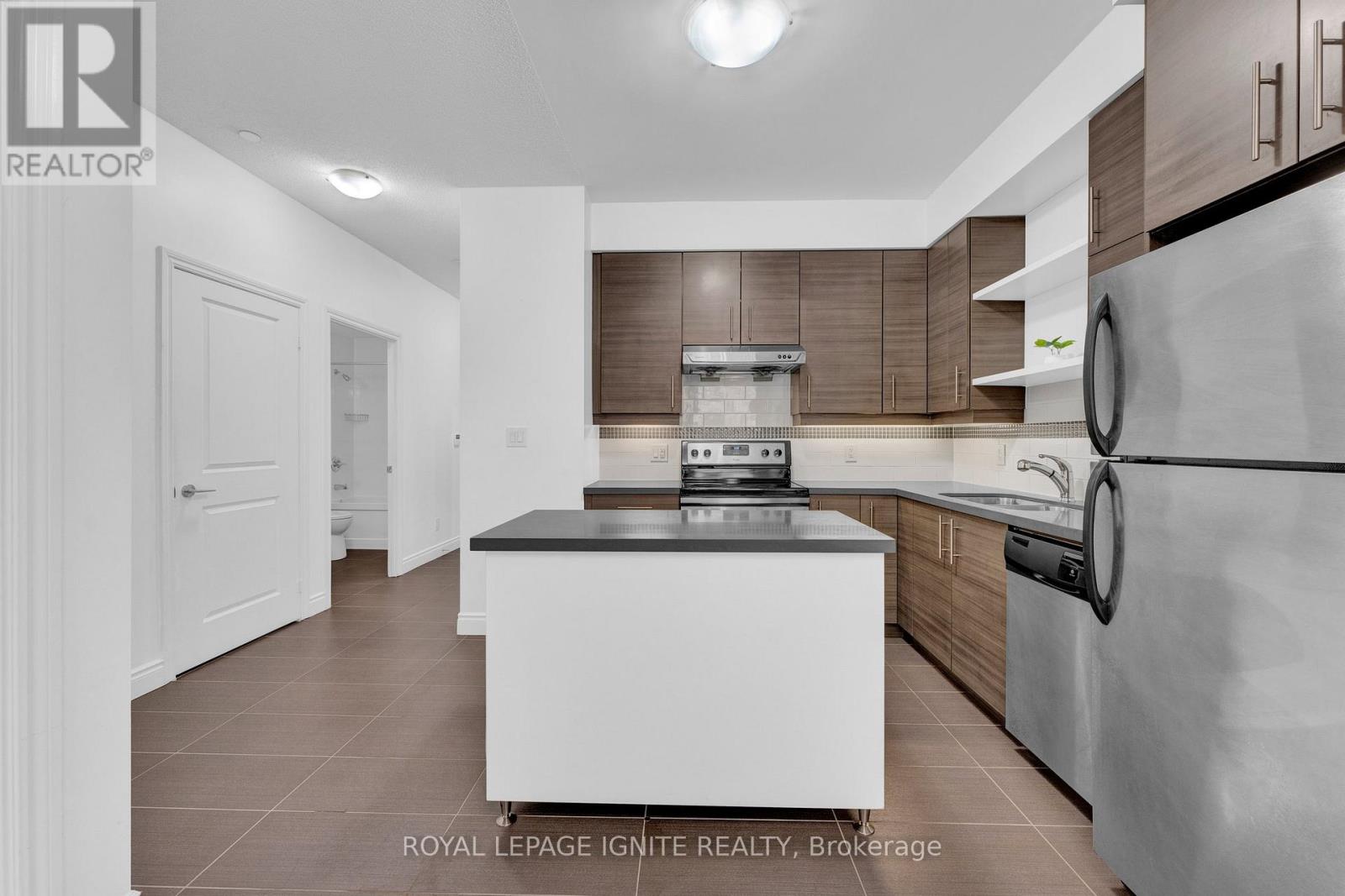 102 - 277 South Park Road, Markham, Ontario  L3T 0B7 - Photo 14 - N13618926