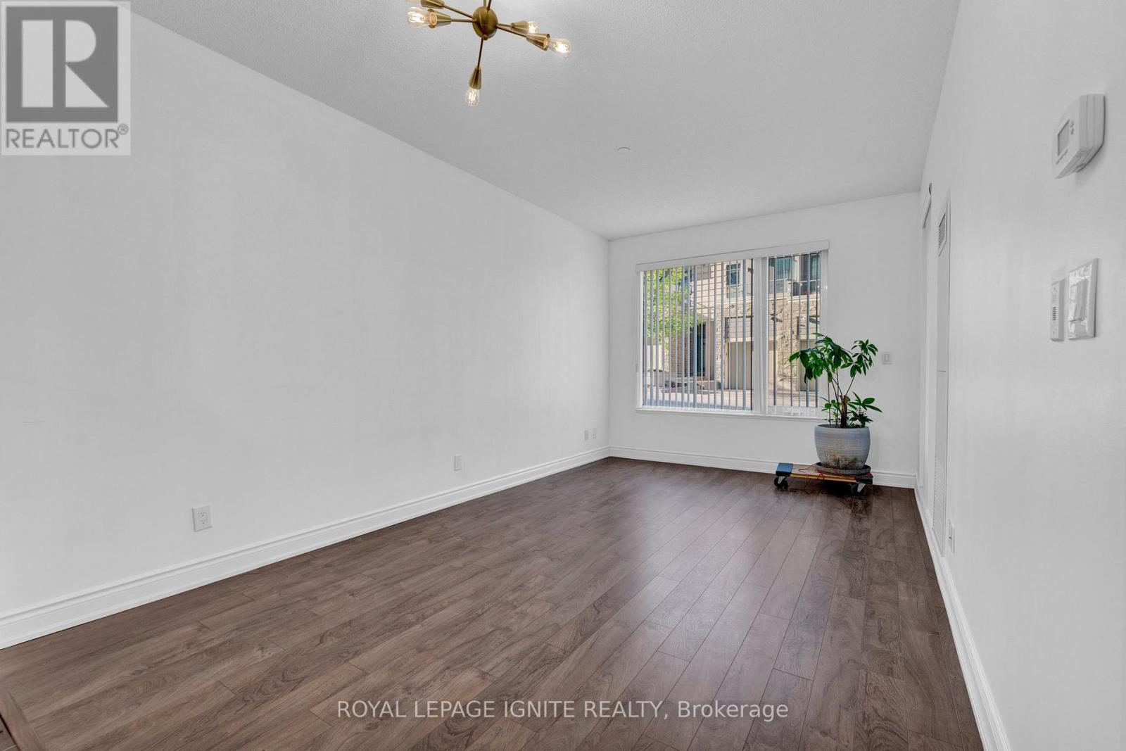 102 - 277 South Park Road, Markham, Ontario  L3T 0B7 - Photo 6 - N13618926