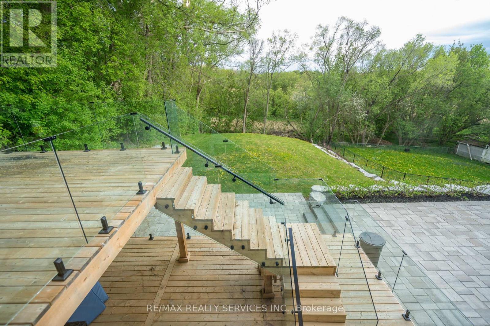 1395 Old Green Lane, East Gwillimbury, Ontario  L9N 0L8 - Photo 48 - N13619008