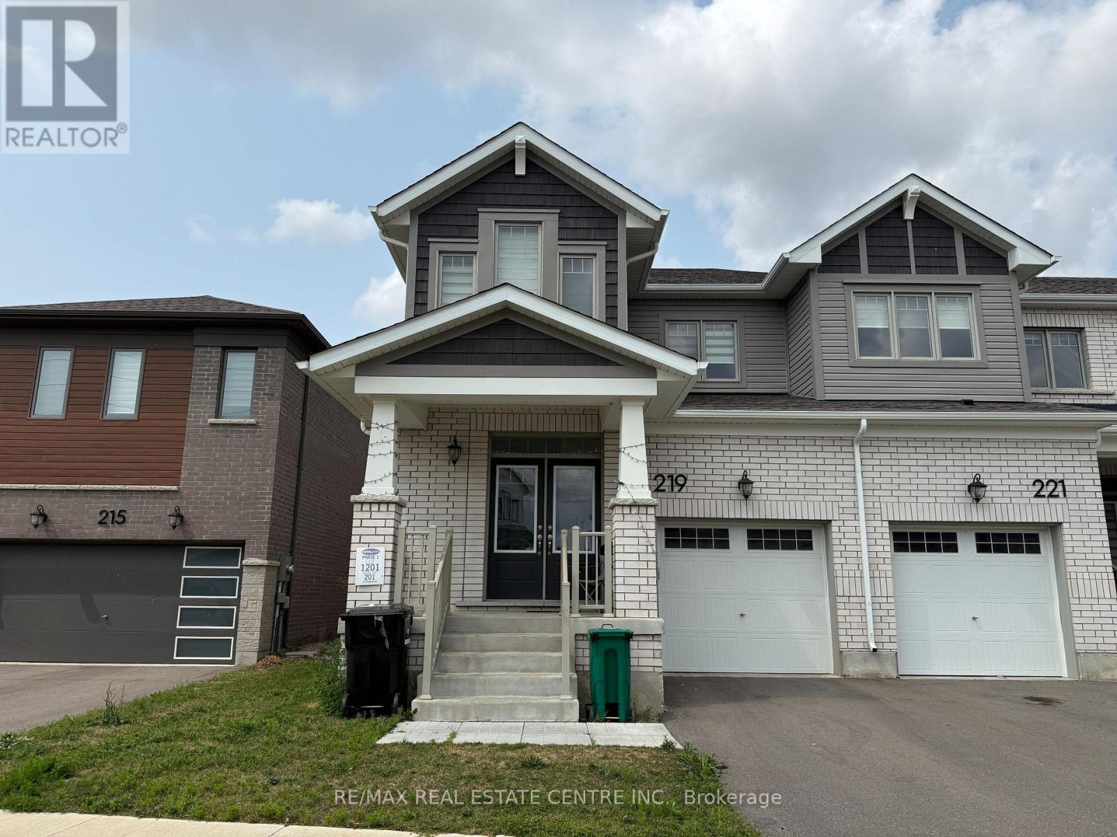 219 HISTAND TRAIL, Kitchener, Ontario