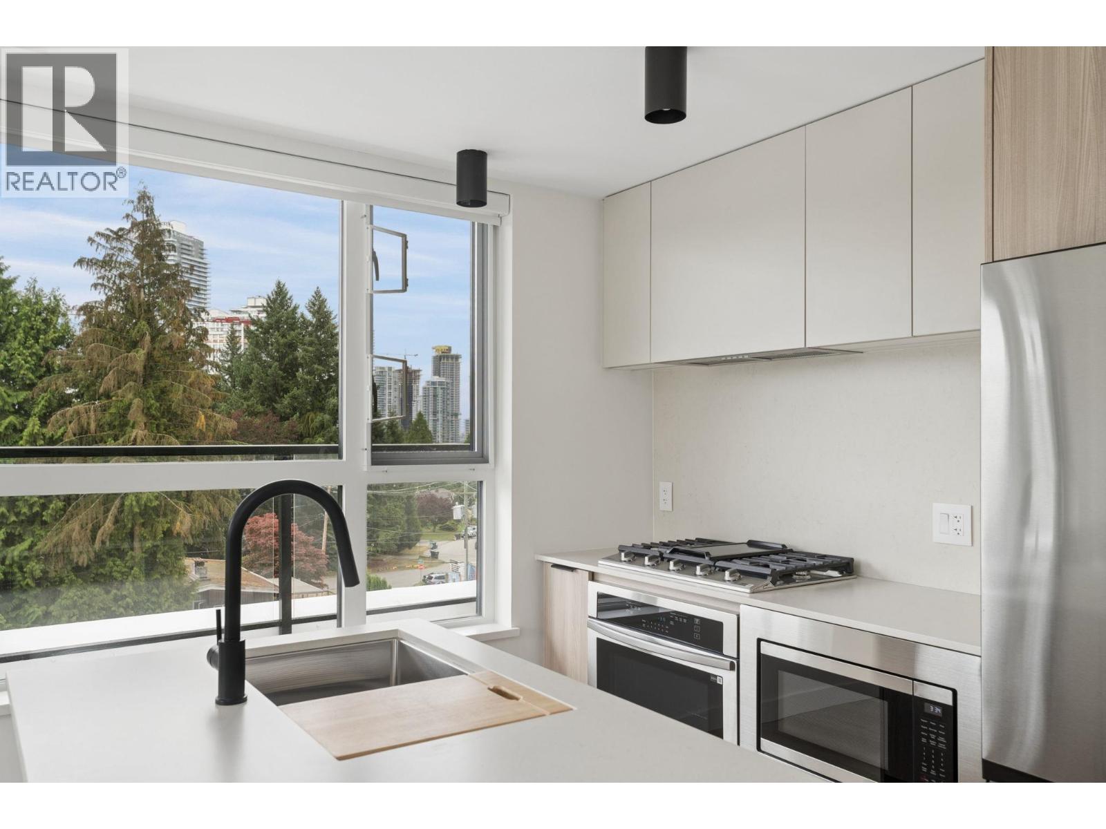 513 623 Kemsley Avenue, Coquitlam, British Columbia  V3J 0L8 - Photo 9 - R3145477