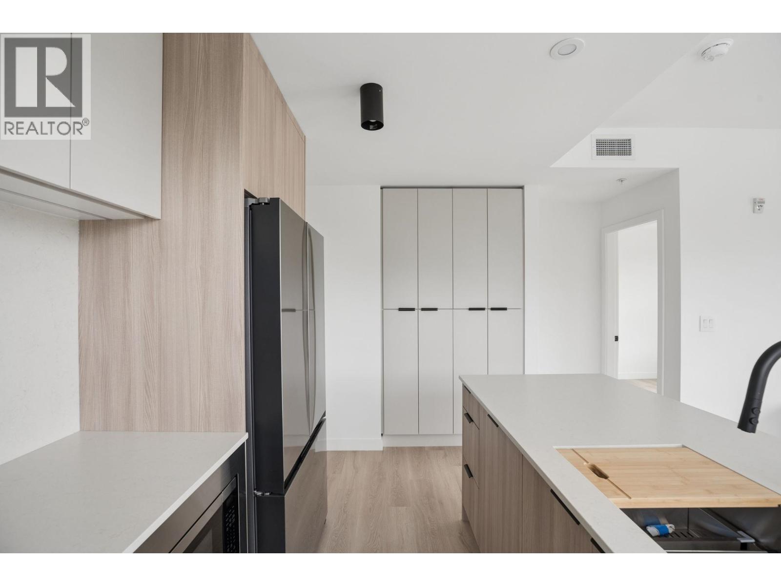 513 623 Kemsley Avenue, Coquitlam, British Columbia  V3J 0L8 - Photo 11 - R3145477