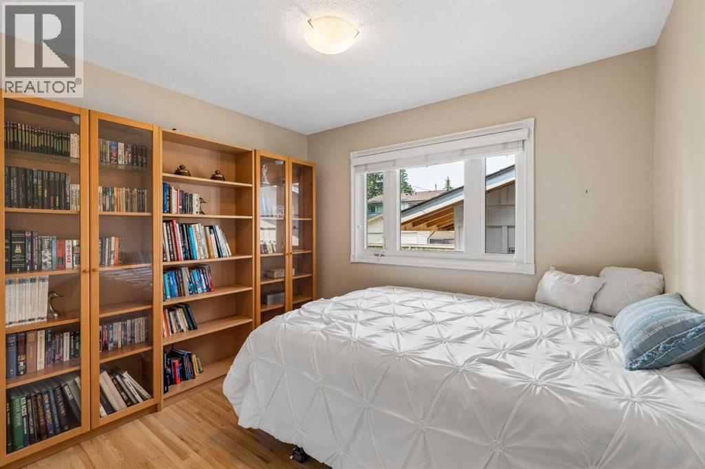 856 Lake Twintree Crescent SE, Calgary, Alberta  T2J 2W3 - Photo 25 - A2325727