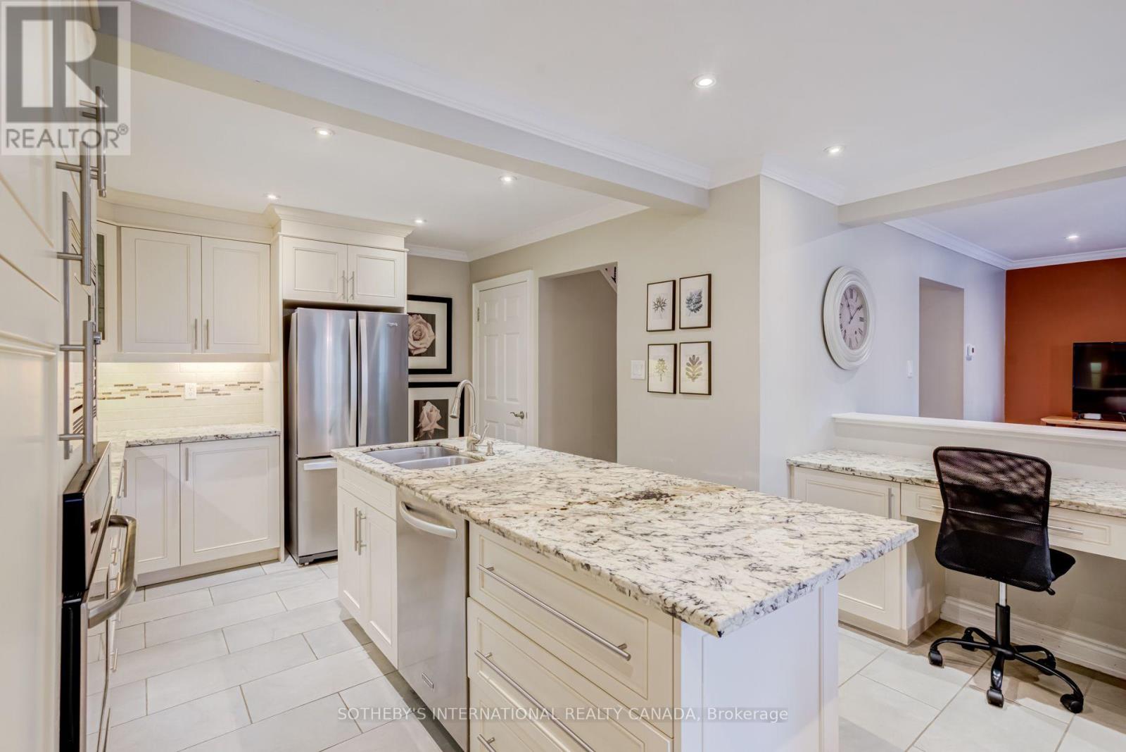 6 - 150 South Service Road, Mississauga, Ontario  L5G 2R9 - Photo 10 - W13618626