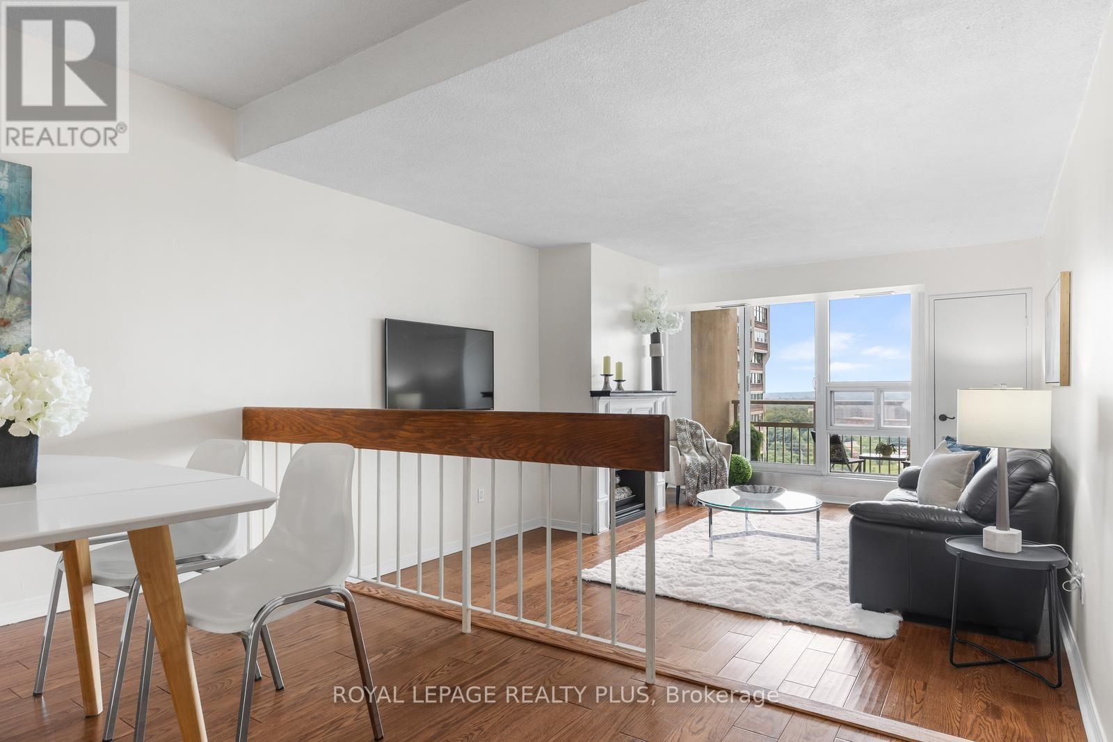1206 - 1359 White Oaks Boulevard, Oakville, Ontario  L6H 2R8 - Photo 11 - W13619032