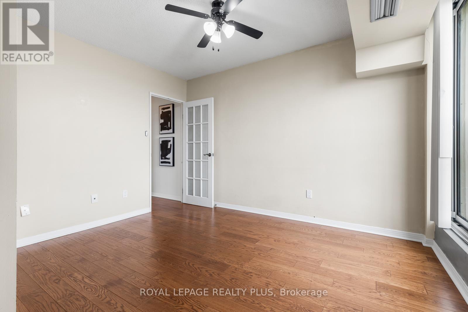 1206 - 1359 White Oaks Boulevard, Oakville, Ontario  L6H 2R8 - Photo 26 - W13619032