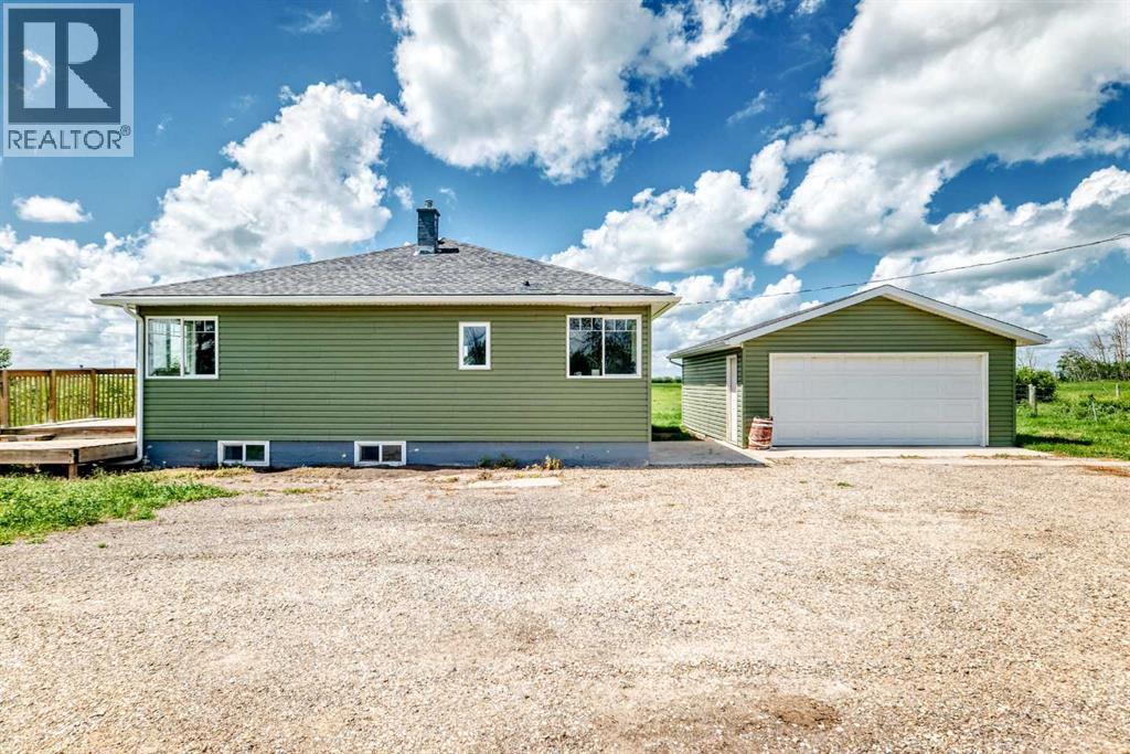 225074 Highway 561, Rural Wheatland County, Alberta  T1P 2C1 - Photo 10 - A2302586