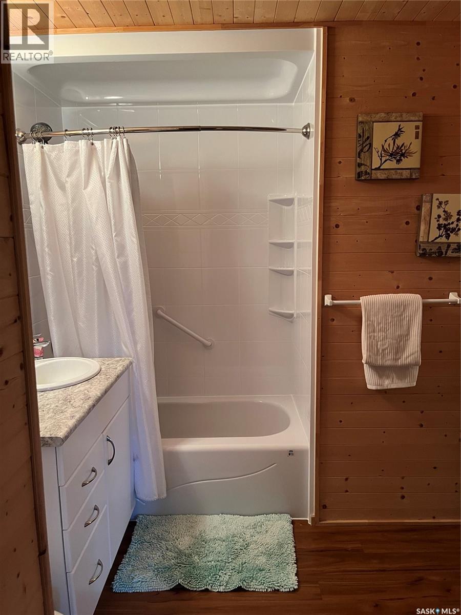 912 107th Avenue, Tisdale, Saskatchewan  S0E 1T0 - Photo 12 - SK044035