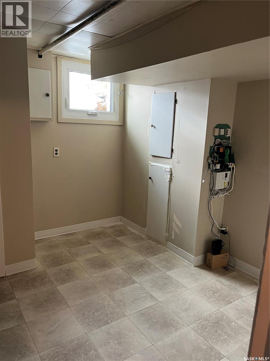 912 107th Avenue, Tisdale, Saskatchewan  S0E 1T0 - Photo 16 - SK044035