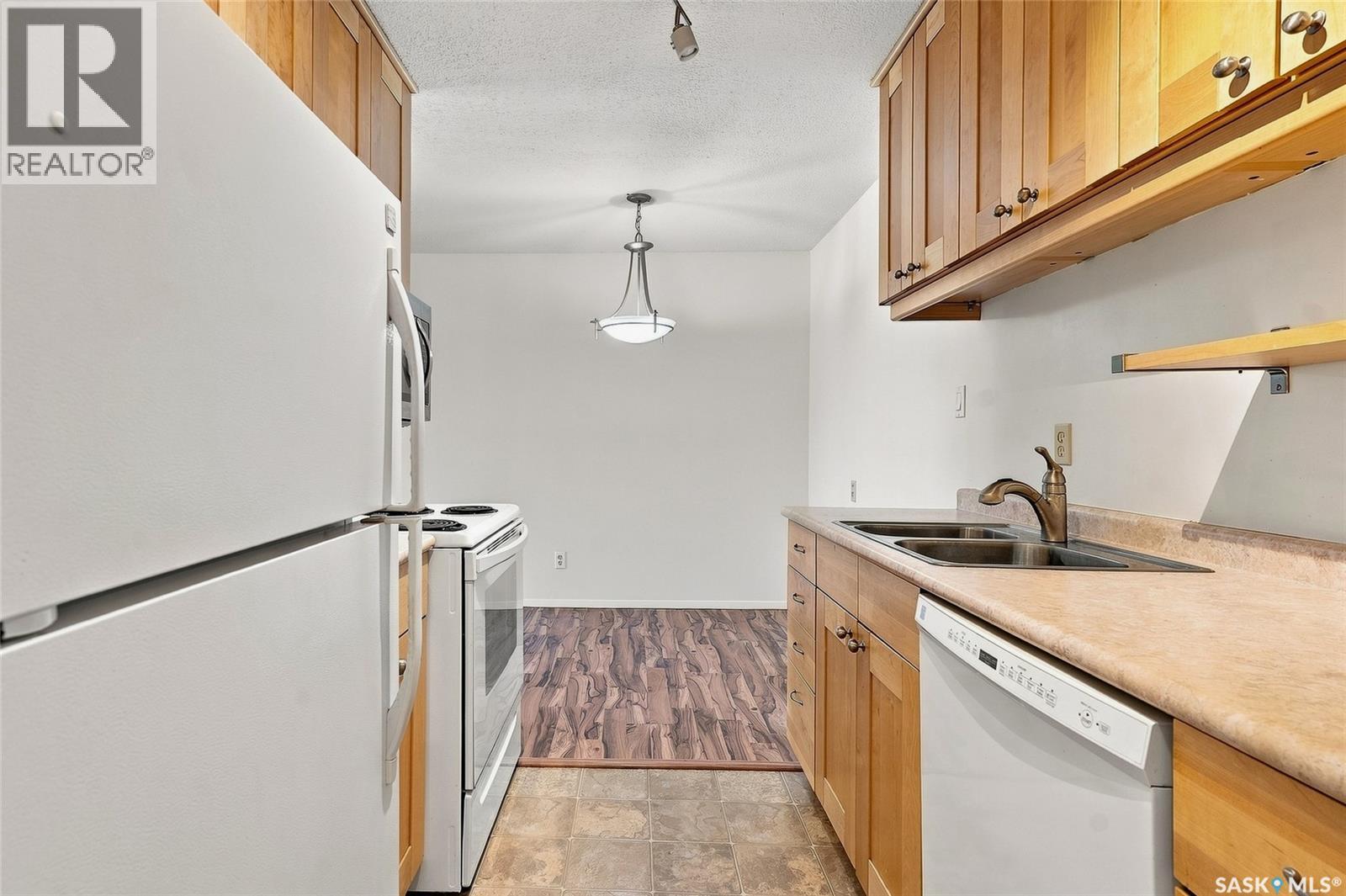 307 211 Tait Place, Saskatoon, Saskatchewan  S7H 5L5 - Photo 4 - SK044002