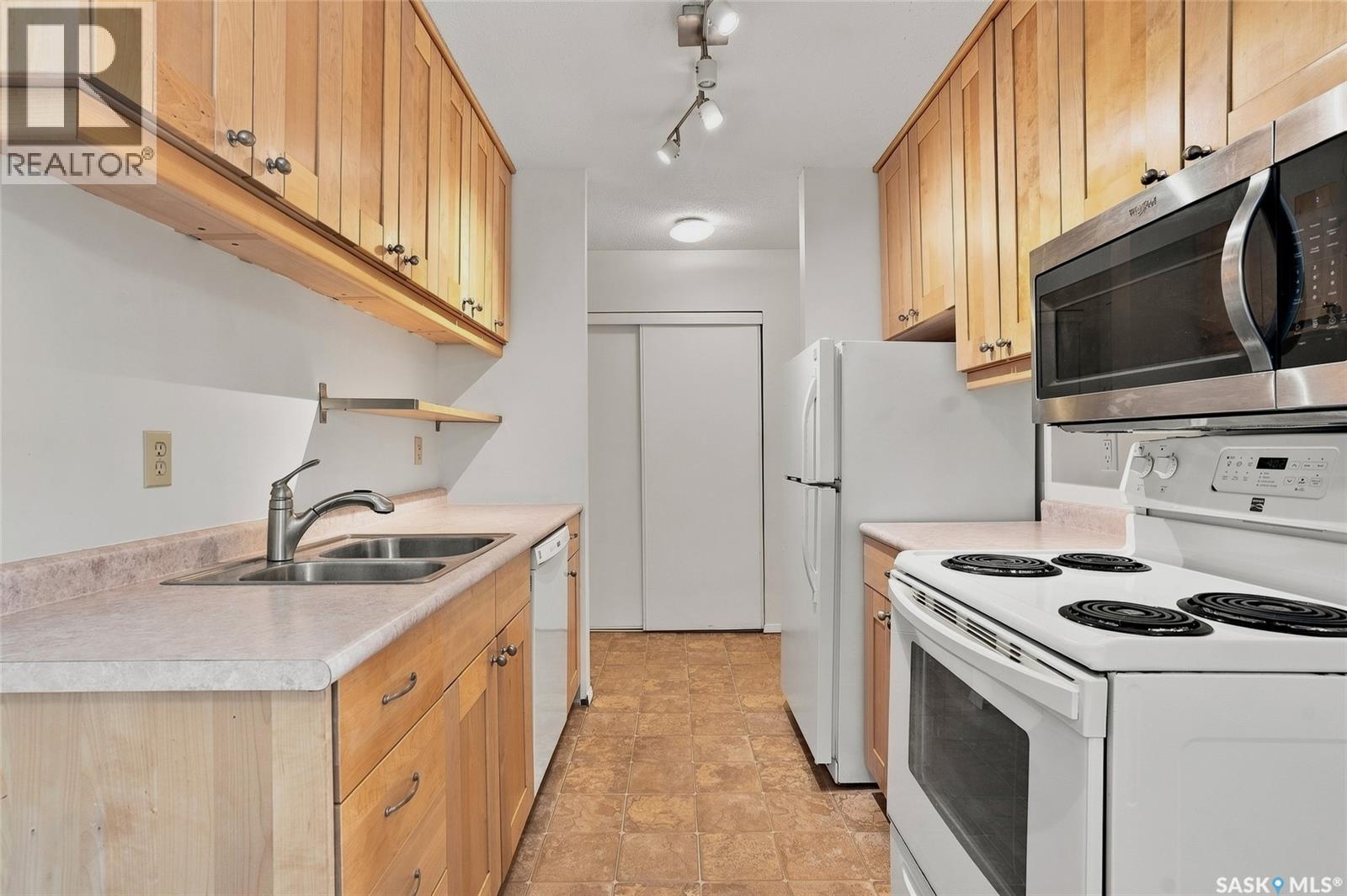 307 211 Tait Place, Saskatoon, Saskatchewan  S7H 5L5 - Photo 5 - SK044002