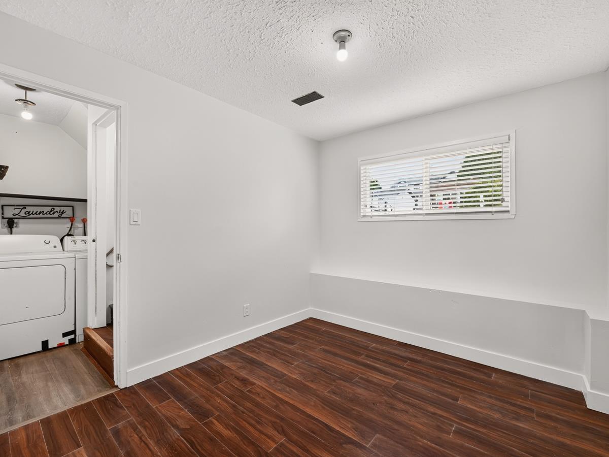2068 Ridgeway Street, Abbotsford, British Columbia  V2T 3X7 - Photo 17 - R3151049