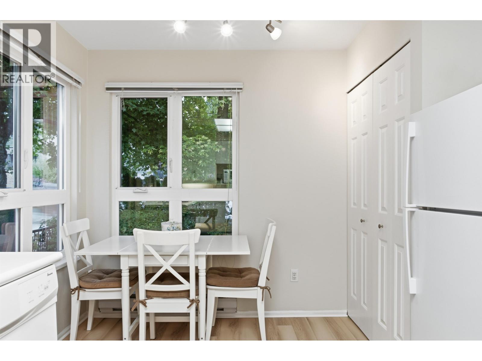 303 106 W Kings Road, North Vancouver, British Columbia  V7N 2L8 - Photo 7 - R3150253