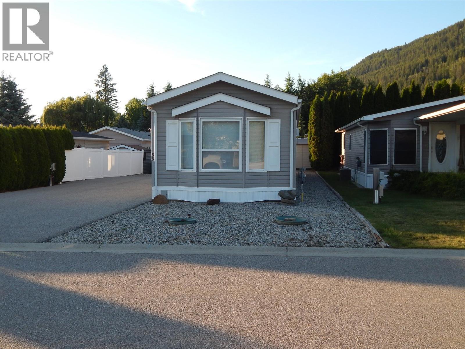 724 Devon Street Unit# Unit  #55, Creston, British Columbia  V0B 1G6 - Photo 11 - 10391053