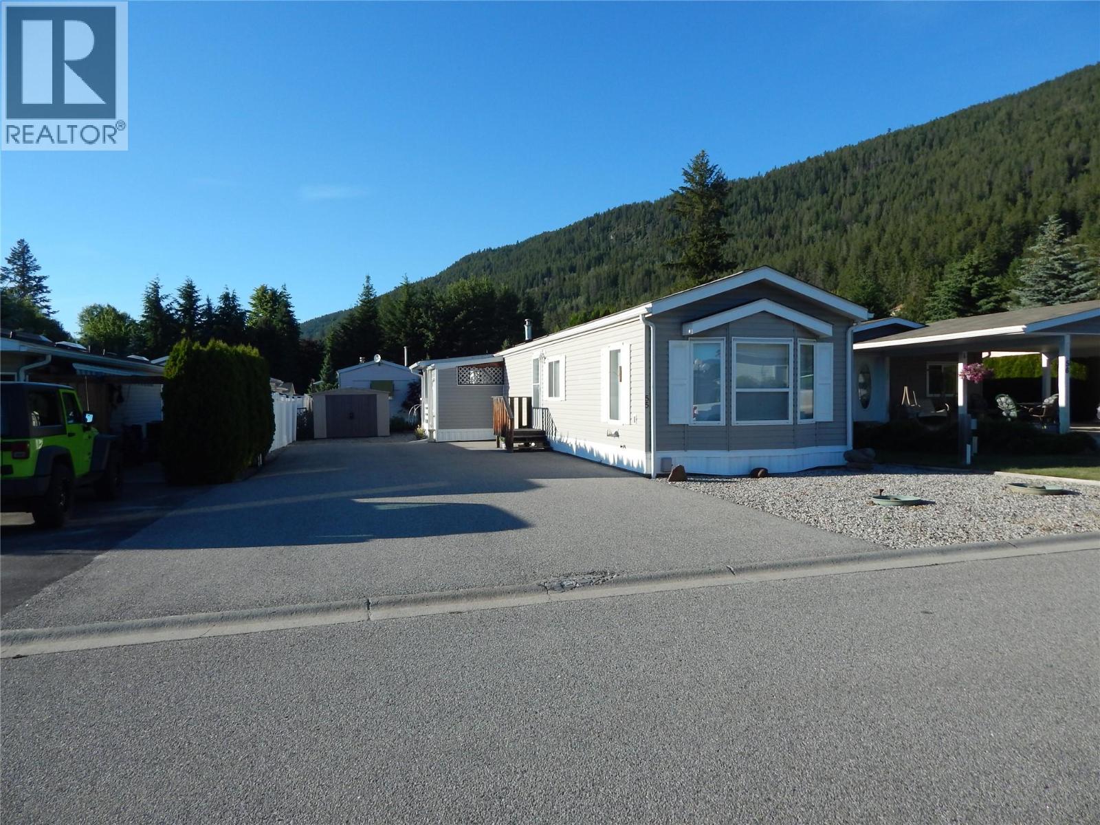 724 Devon Street Unit# Unit  #55, Creston, British Columbia  V0B 1G6 - Photo 2 - 10391053